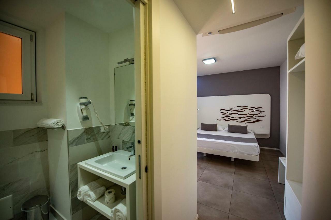 Aether - Free Private Parking Tropea